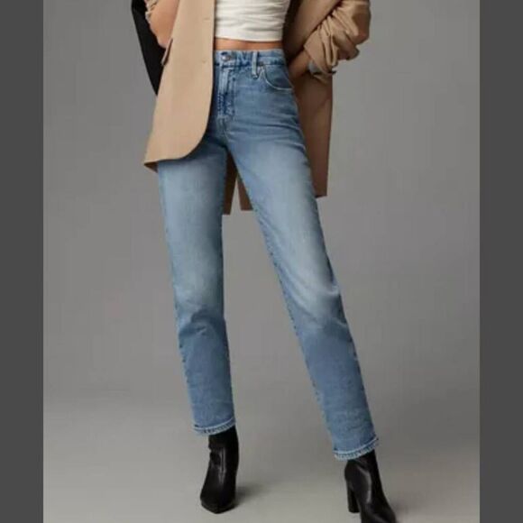 Good American Denim - Good American Midrise Good Girlfriend Jeans - NWT size 6 /28 Inseam 25.5